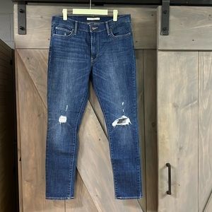 NWOT Levi’s 32 waist